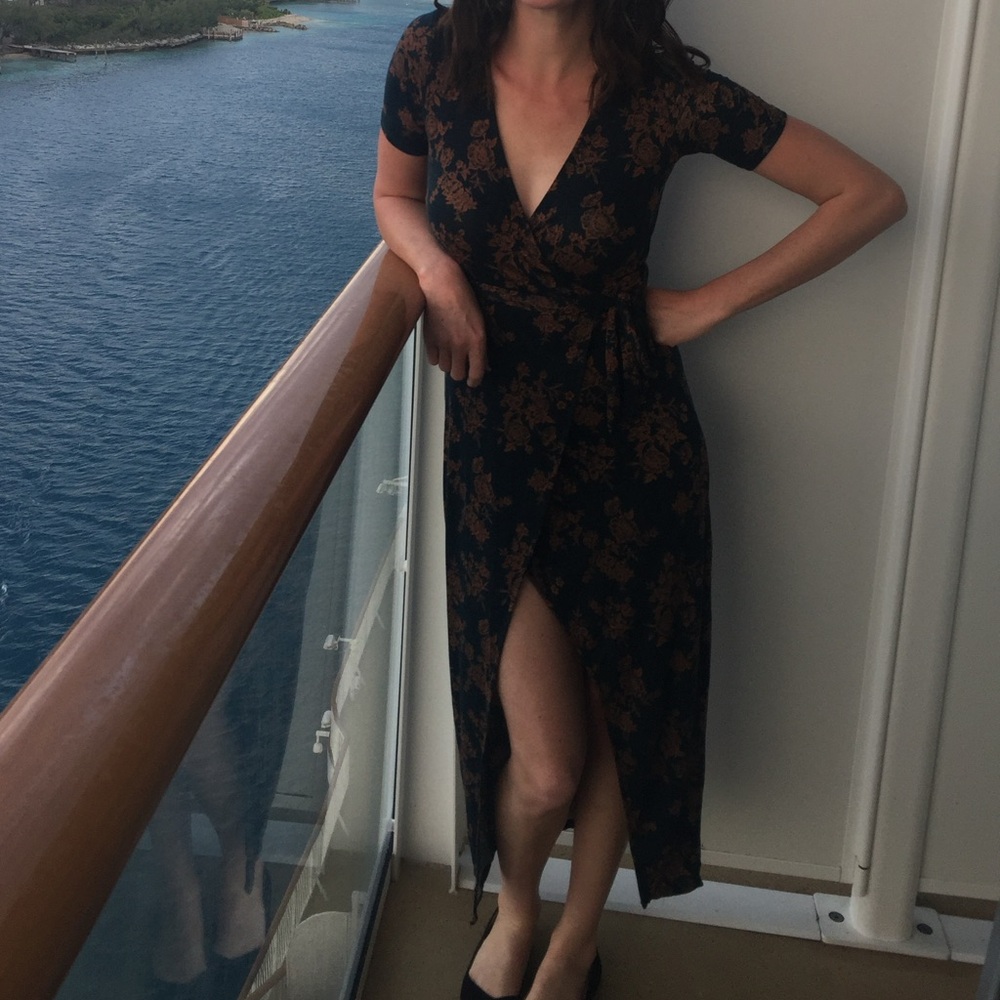 Forever 21 Wrap Dress/Size Small